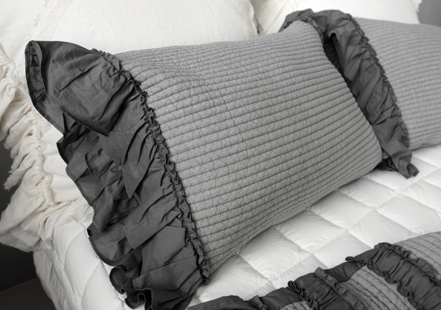 jela  quilting  pillow cover_gray