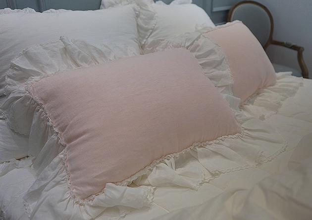 rooming pillow cover_pink